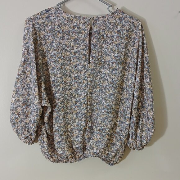 Sienna Sky ladies pastel floral blouse - size small - Picture 5 of 8